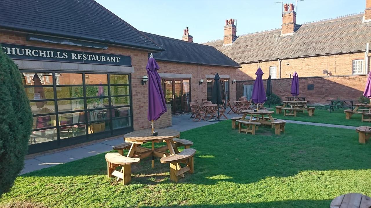 Blue Boar Inn Atherstone Dış mekan fotoğraf